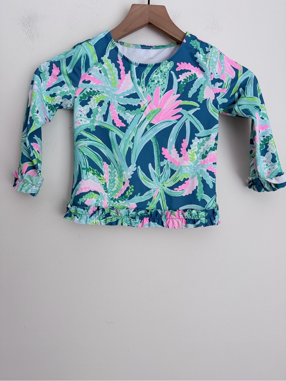 Lilly Pulitzer Girls Margo UPF 50+ Rashguard Swim top Sweet Escape Ruffles Size